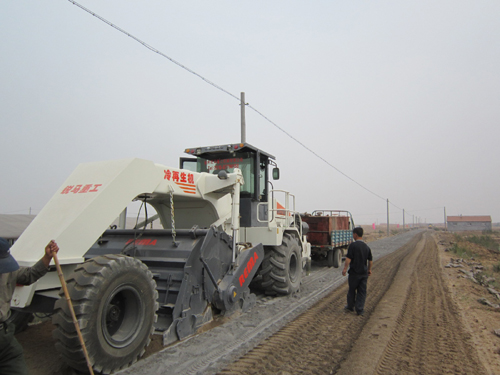 WR450，東營鄉(xiāng)鎮(zhèn)路冷再生